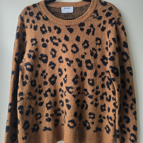 Bebe & Old Navy Tan Sweater Bundle 2 For 1 Fuzzy Sweaters - Picture 4 of 12